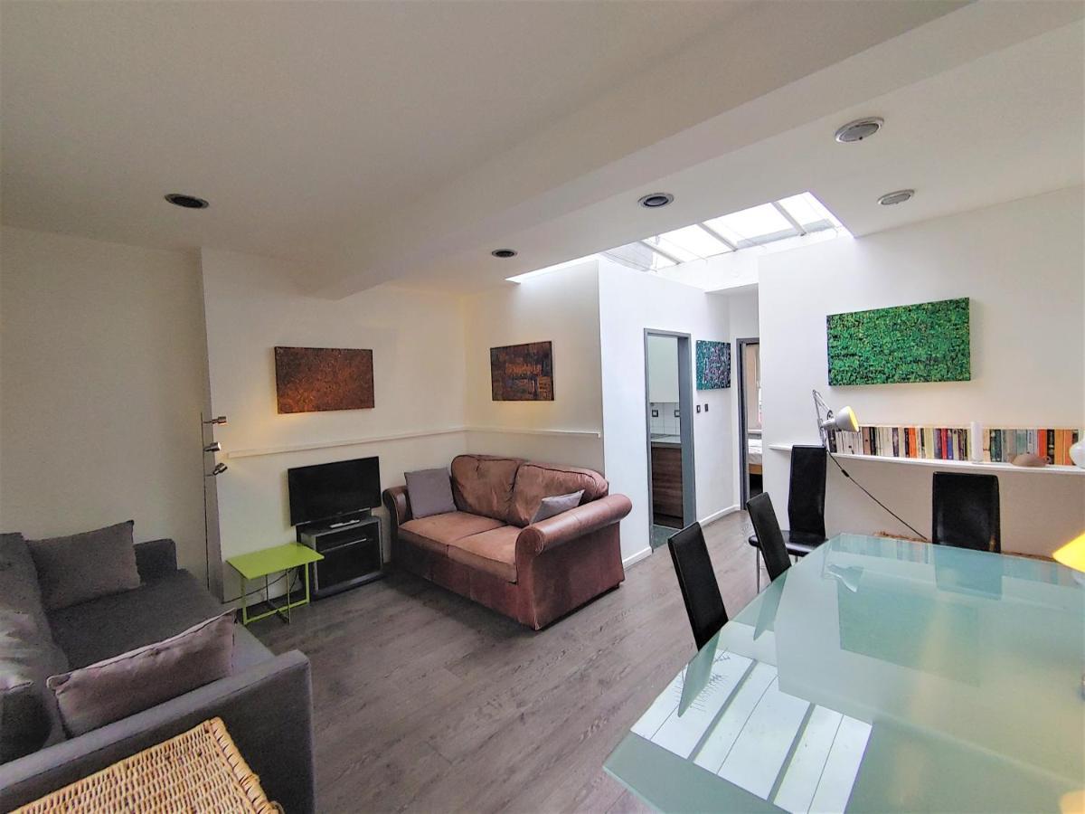 Stylish Apartment Near Carnaby Street London Eksteriør billede